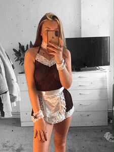 Emmillsxx neue heiße OnlyFans geleakte Nacktbilder