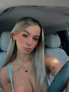 Kaitlyn Krems neueste Nacktfotos von Po und Brüsten auf OnlyFans geleakt