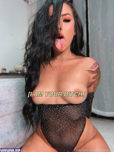 Kattmodel OnlyFans-Leaks: Neueste Nacktfotos