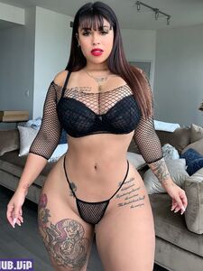 Brillant göttliche neue heiße OnlyFans geleakte Nacktbilder