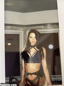 katiebell exklusive onlyfans geleakte Nacktbilder