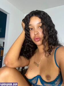 Brownsuga Marie neue heiße OnlyFans geleakte Nacktbilder