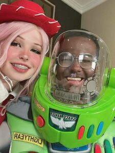 Belle Delphine Twomad Buzz Lightyear Onlyfans Set geleakt