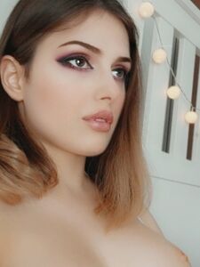 Mini Vamp exklusive OnlyFans geleakte Nacktbilder