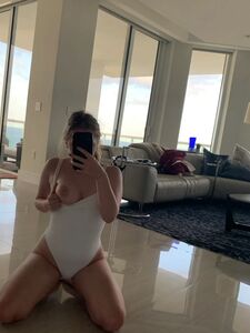 Emmafielder nuevas fotos desnudas calientes filtradas de OnlyFans