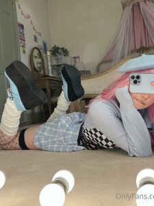 Belle Delphine Belle Cafe Conjunto Completo de Onlyfans Filtrado