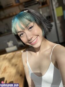 Nuevas fotos de desnudos de Lisathesuccubrat en OnlyFans