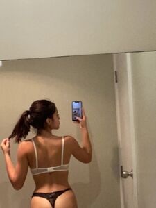 Filtraciones de fotos desnudas de STELLABABYX en OnlyFans