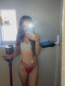 Senya Hardin nuevas fotos desnudas calientes filtradas de OnlyFans