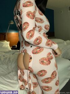 Romi Rain nuevas fotos desnudas calientes filtradas de OnlyFans