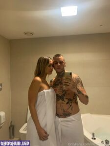 fugas de fotos desnudas de vatuttobene en OnlyFans