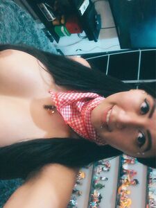 Fuite des dernières photos nues de Pilar Martinez sur OnlyFans