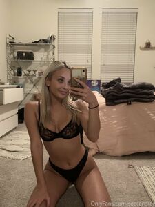 London Alexander exclusif OnlyFans nus divulgués