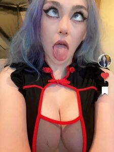 Fuite des dernières photos nues du compte OnlyFans de Justaminx