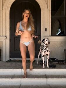 Vidéo Sexy en Bikini String d'Amanda Cerny Fuite