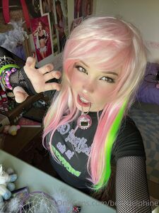 Fuite du set Onlyfans de Belle Delphine Home Alone - Influenceurs Gonewild