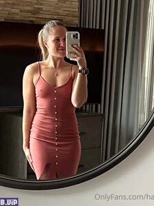 Hanna Ray nuove foto nude hot trapelate da OnlyFans