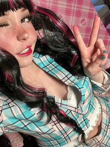Belle Delphine Nuda Dracula Cosplay Set Onlyfans Trapelato - Influencer Gonewild