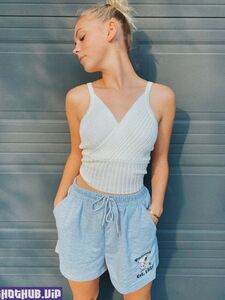 fughe di foto nude di jordyn jones su onlyfans