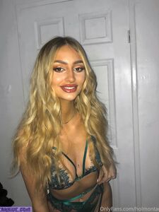 holmontana esclusivo onlyfans nudi trapelati
