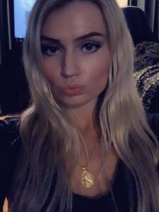 laroseee esclusivo onlyfans nudi trapelati