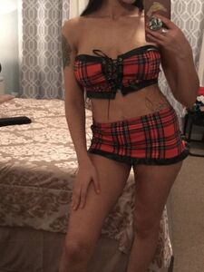 Muimilky_ OnlyFansがヌード写真を流出