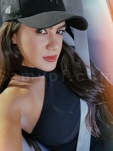 Samyof ヌードの胸とプッシースリップ Onlyfansリークアルバム