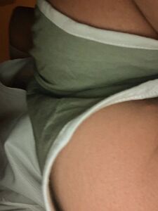 AriaKhan00 の新しいホットな OnlyFans 流出ヌード