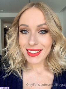 AngelikagraysのOnlyFansが最新のヌード写真を流出