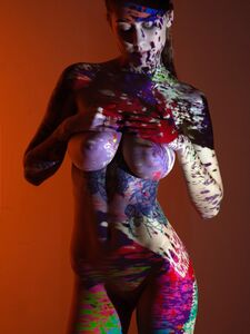 タニヤ・バーティナのOnlyFansが最新のヌード写真を流出