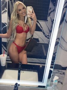 channelsweets OnlyFans のヌード写真のリーク