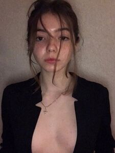 Plumpy MageのヌードOnlyFansとPatreonから508枚のヌード写真が流出