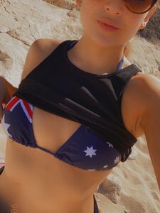 Утечка эксклюзивных нюдов Мии Карина с OnlyFans