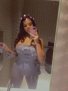 Тайлер Уисби новые горячие утеченные обнаженные фото OnlyFans