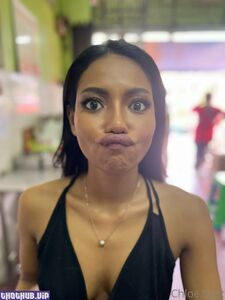 Хлоя Саат слила в сеть свои обнаженные фотографии с OnlyFans.