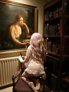 Обнаженные антиквариаты Belle Delphine Набор Onlyfans Утечка - Инфлюенсеры Gonewild