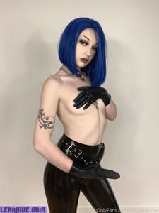 утечка эксклюзивных нюдов thezahraros с OnlyFans