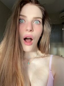 reislin olarak da bilinen Reislin SEXTING yeni sıcak OnlyFans sızdırılmış nudes