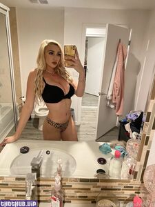 Kendra Sunderland'ın OnlyFans'taki çıplak fotoğraflarının sızıntıları