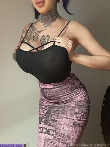 Ariane Saint'a özel OnlyFans sızdırılmış nudes