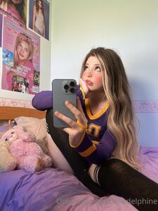 Belle Delphine Cheerleader Kıyafeti Onlyfans Seti Sızdırıldı