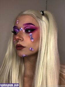 Angela Halee 新的热门 OnlyFans 泄露裸照