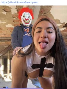 peachynezz7 独家 onlyfans 泄露的裸体