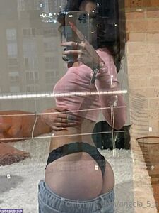 Angela_5_5 新的热门 OnlyFans 泄露裸照