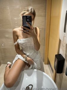 西班牙辣妻OnlyFans泄露